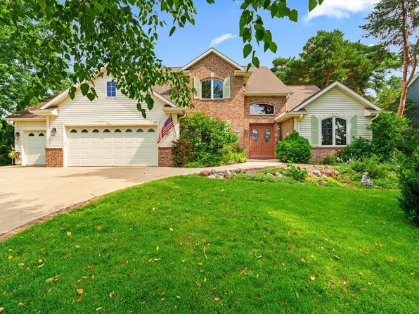 412 Sand Hill LANE, Dousman, WI 53118