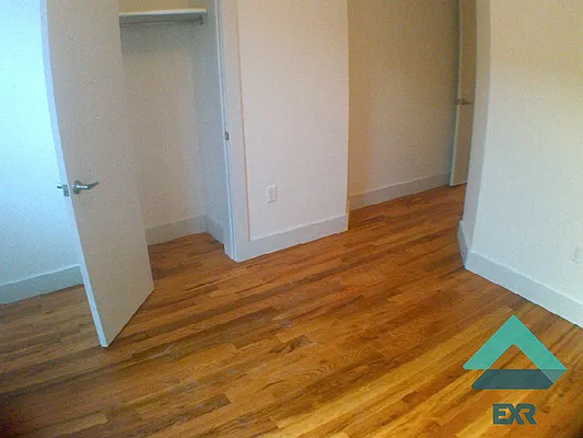 Rented by EXR | media 36