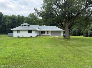48905 Nine Mile, Novi, MI 48167