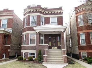 2120 Highland Ave, Berwyn, IL 60402