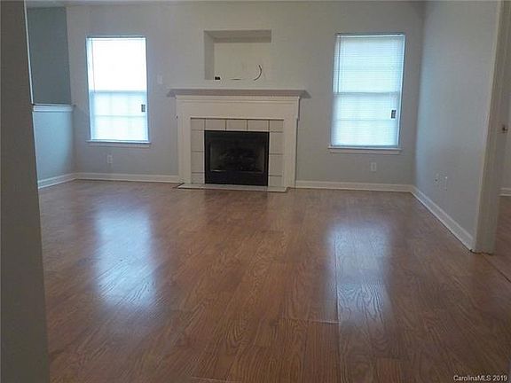 5th image of 4717 Pickford Ct #157