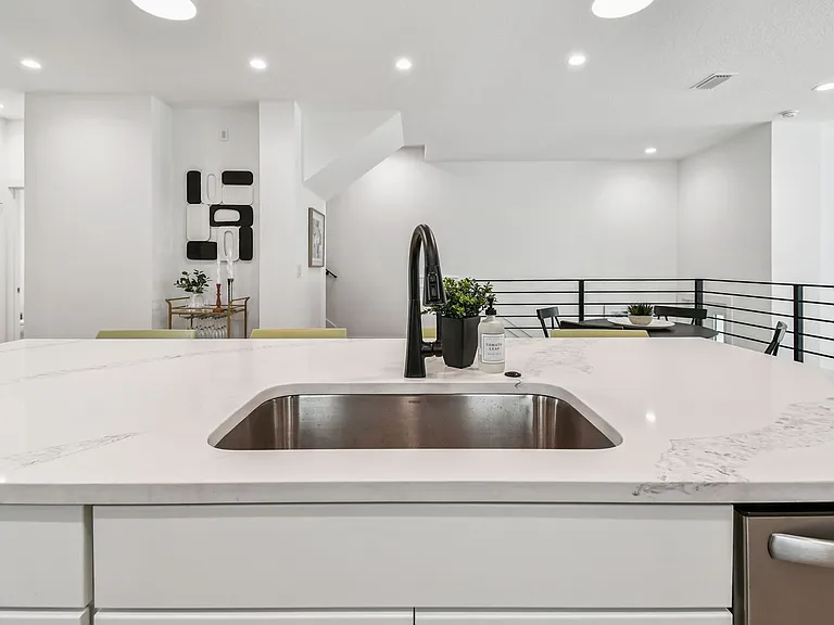 3826 Pompano Dr SE — Photo 61