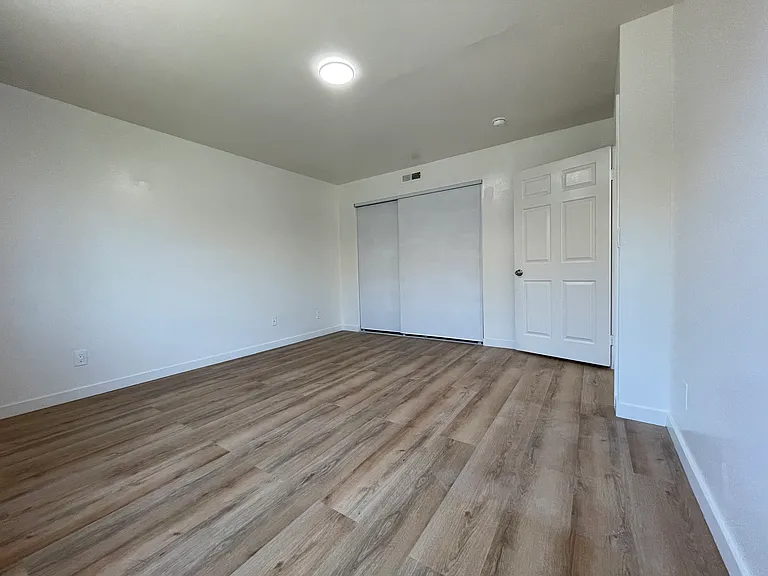 16126 S Ainsworth St #B — Photo 26