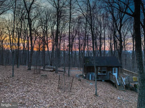 493 Shotgun Spring Rd, Broadway, VA 22815