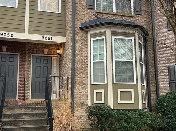 9051 Bayrose Cir, East Pt, GA 30344