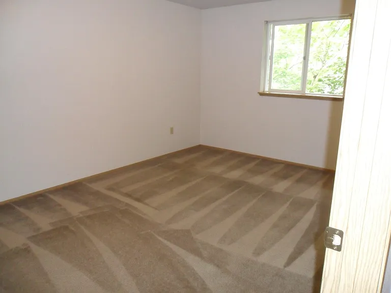377 Madrona Ave SE #210 — Photo 6
