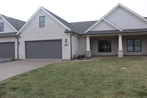 3075 White Oak Trl Photo 1