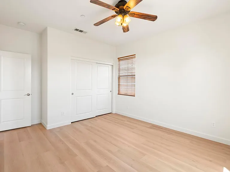 6820 Lopez Canyon Way — Photo 35