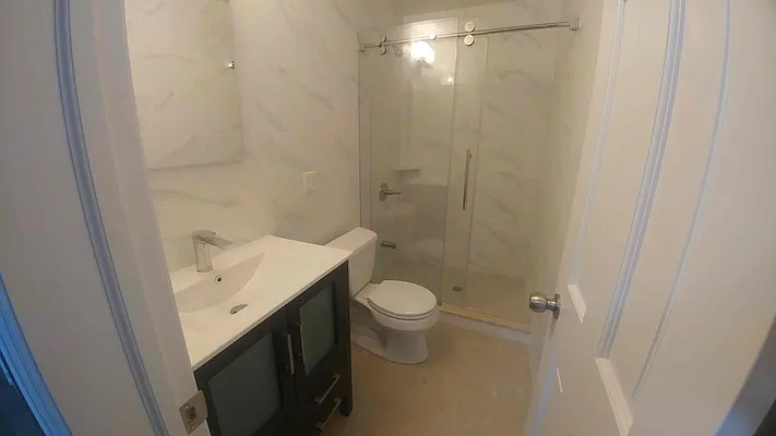 Rented by Downtown Mgt & Realty LLC | media 9