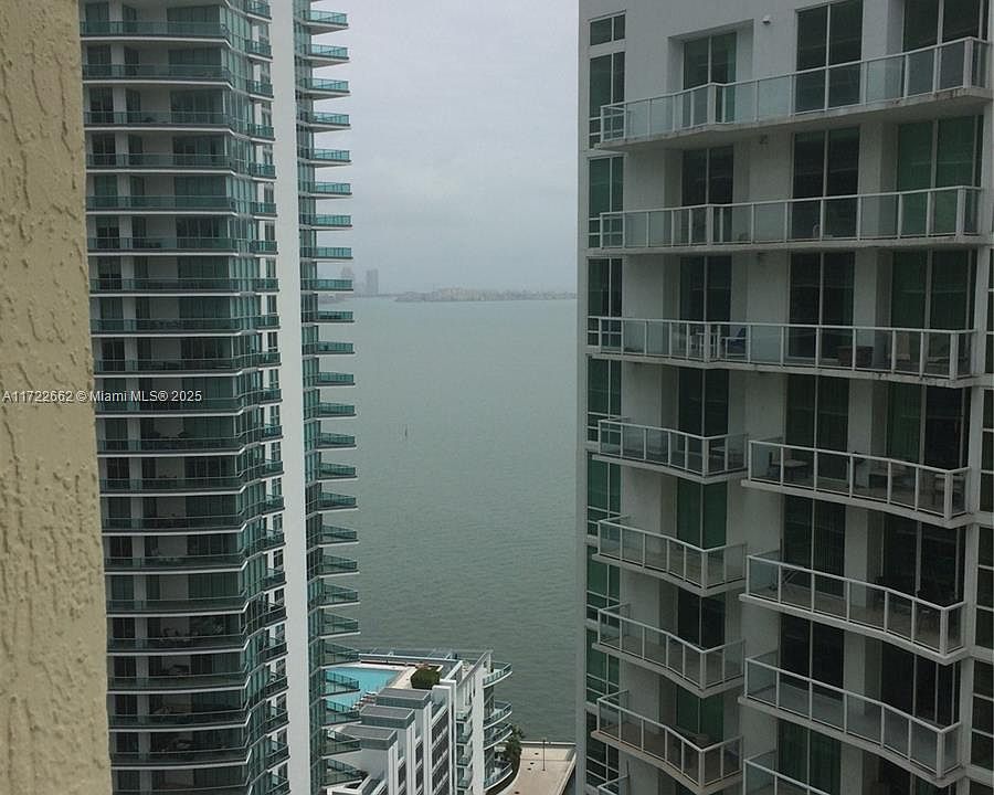 2nd image of 170 SE 14th St APT 2408