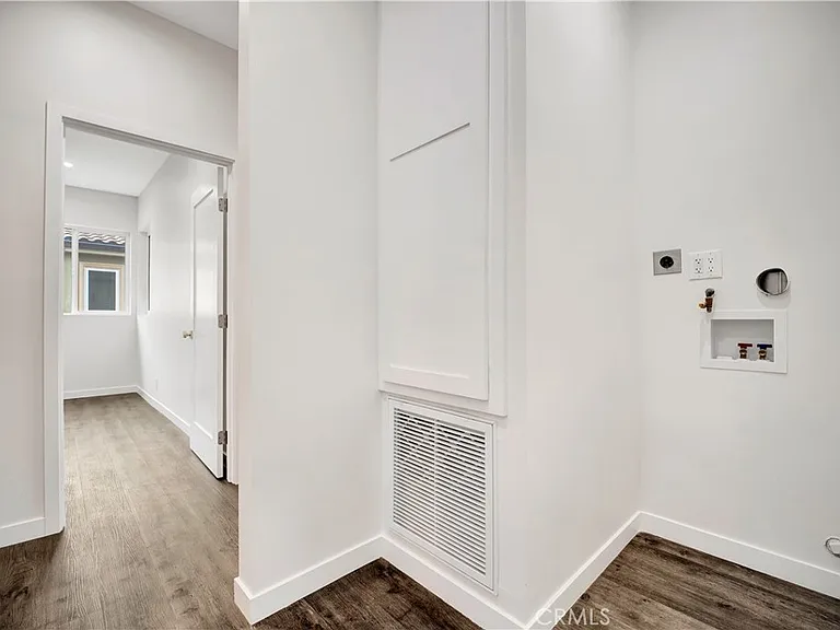 12511 Haleh Ln — Photo 8