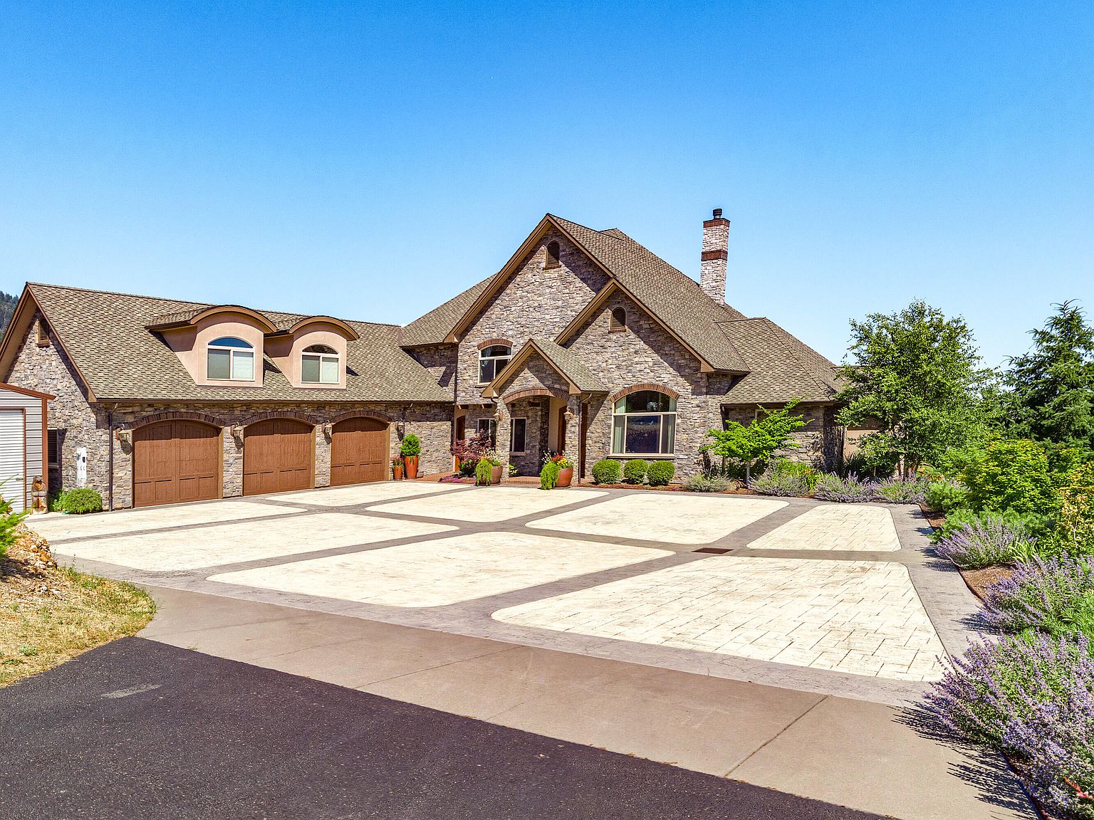 3723 Old Highway 99 S, Ashland, OR 97520 Zillow