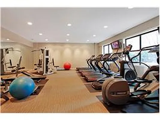 Rented by Douglas Elliman | media 22