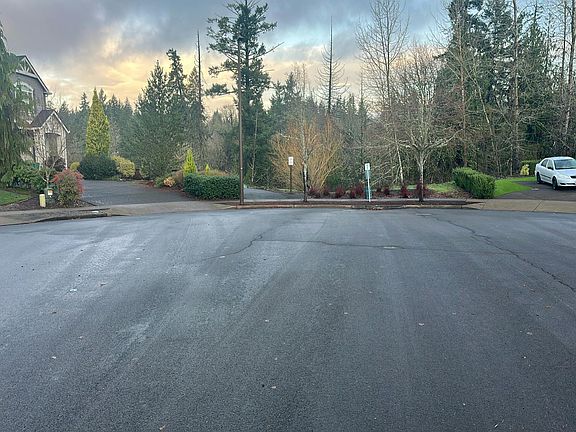 5th image of 15803 SE Basalt Ct