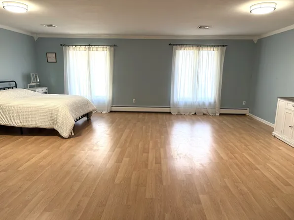 (undisclosed Address), Morris Plains, NJ 07950