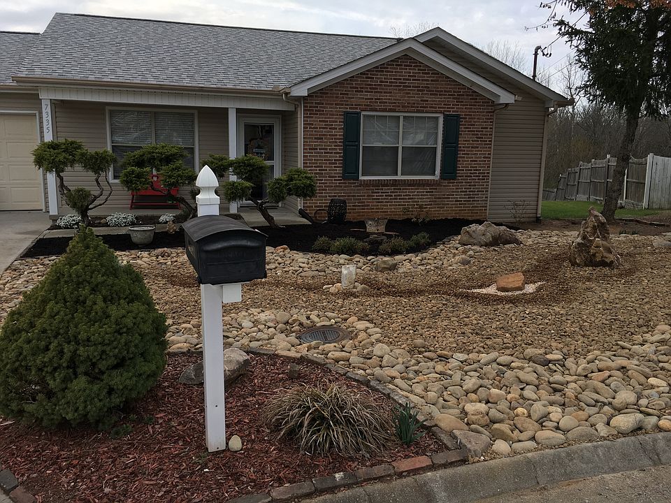 1st image of 7335 Ashford Glen Dr