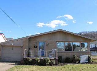 200 California Ave, Chester, WV 26034