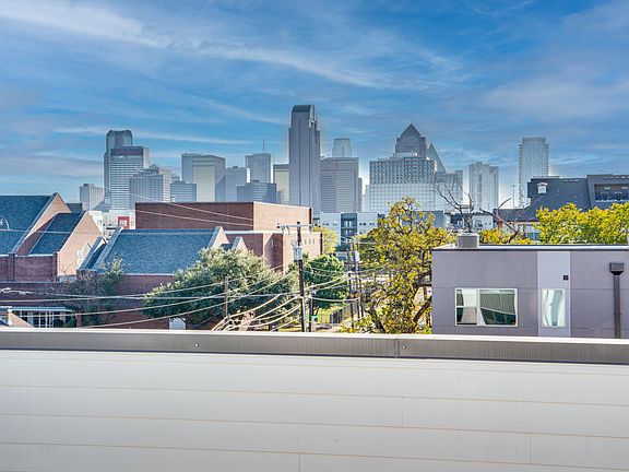 3rd image of 3821 Munger Ave #104