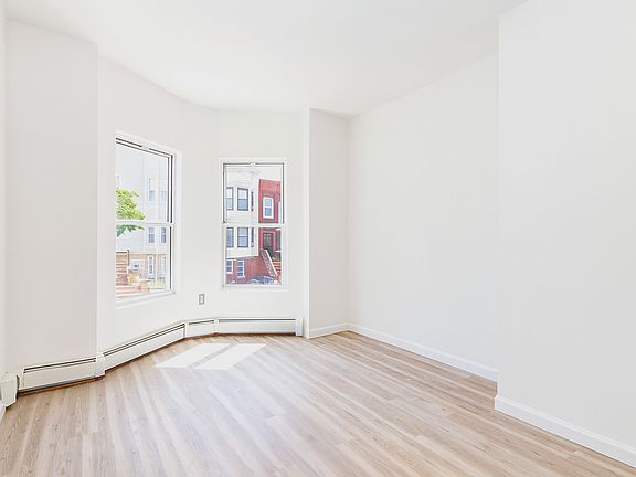 5th image of 361 52nd St Floor 2