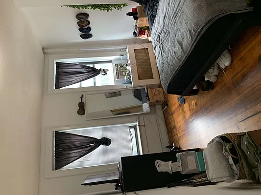 Rented by Smart City Real Estate LLC | media 22