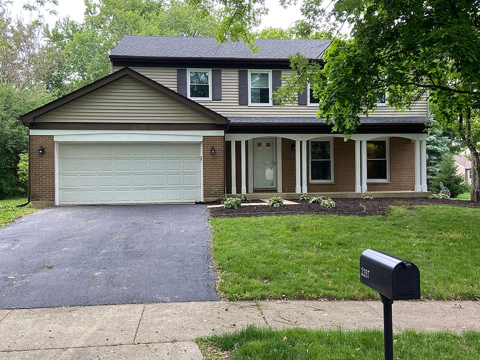 1st image of 2257 Pontiac Cir