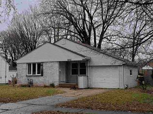 852 Colonial Ave, Green Bay, WI 54304