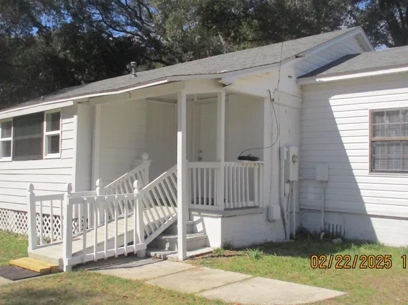 3820 Ward Blvd, Pensacola, FL 32505