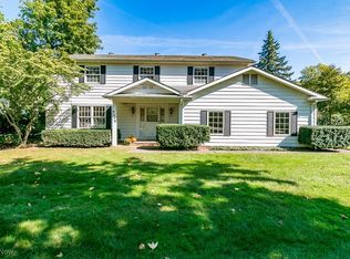 9339 Buena Vista Dr, Mentor, OH 44060