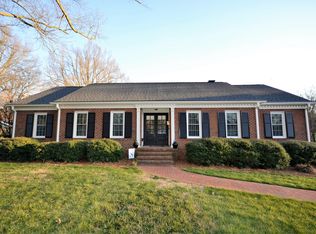 2926 Amherst Ave, Burlington, NC 27215
