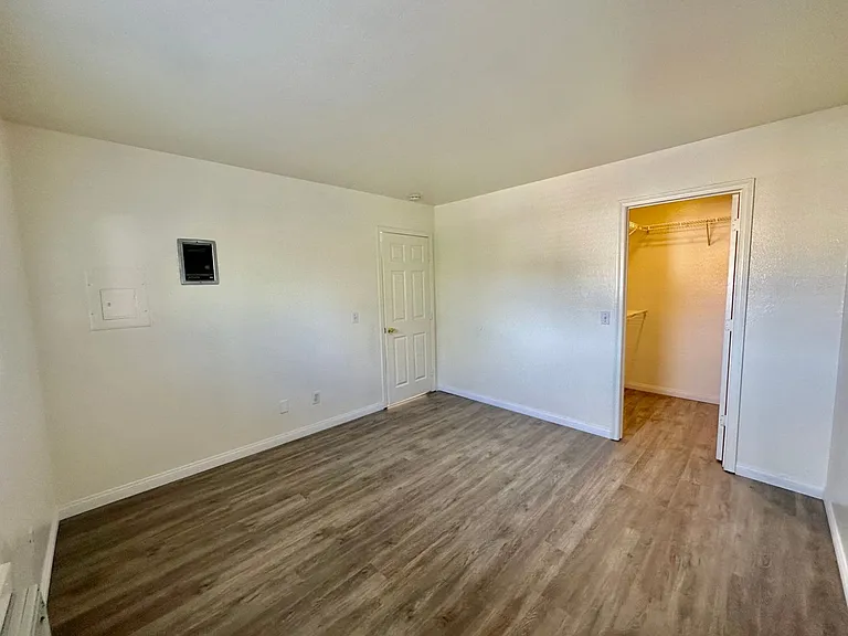 3626 S. Barcelona Street — Photo 8