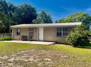 118 Church Lake Dr, Interlachen, FL 32148