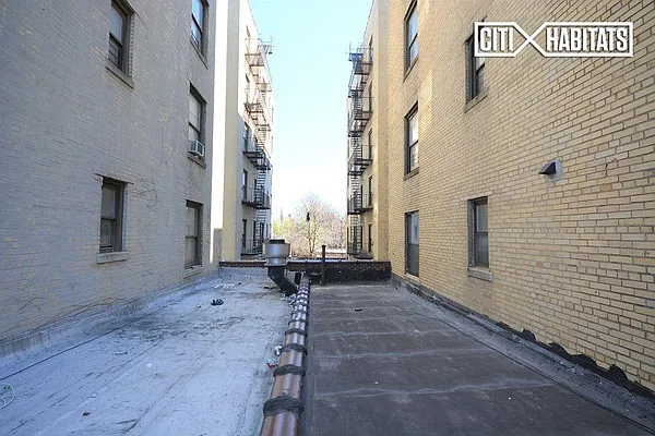 Rented by Citi Habitats | media 30