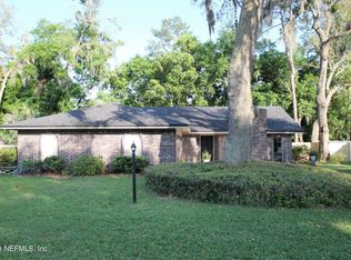 5556 Forrest Dr, Orange Park, FL 32073