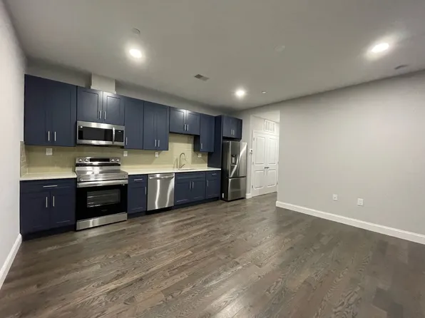 327 N 11th St, Philadelphia, PA