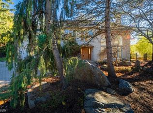 109 Alpine Dr, Closter, NJ 07624