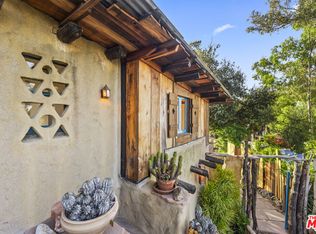 1403 Avon Park Ter, Los Angeles, CA 90026