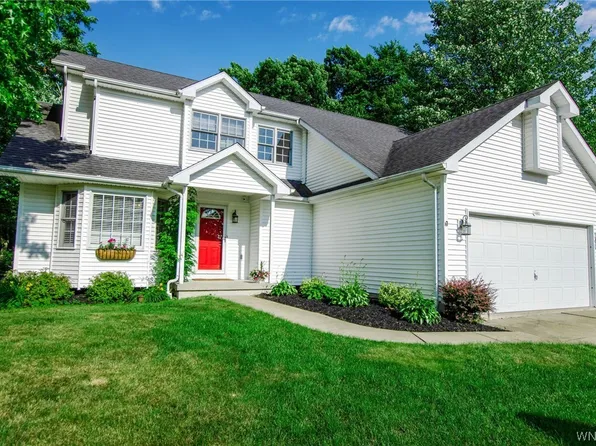 8403 Sonnybrook Dr, Eden, NY 14057
