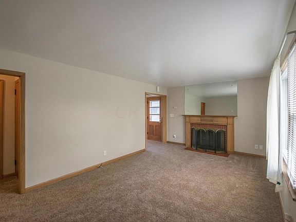 2nd image of 4225 Beechgrove Dr