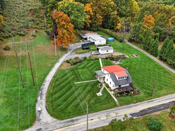 490 Rockville Rd, Spring Grove, PA 17362