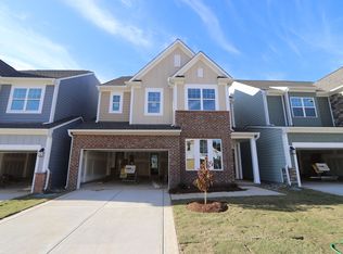 204 Faxton Way, Holly Springs, NC 27540