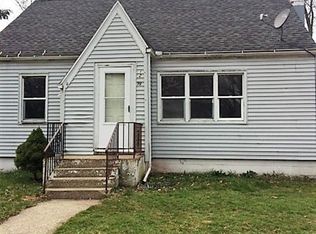 1298 Rose Ave, Benton Harbor, MI 49022