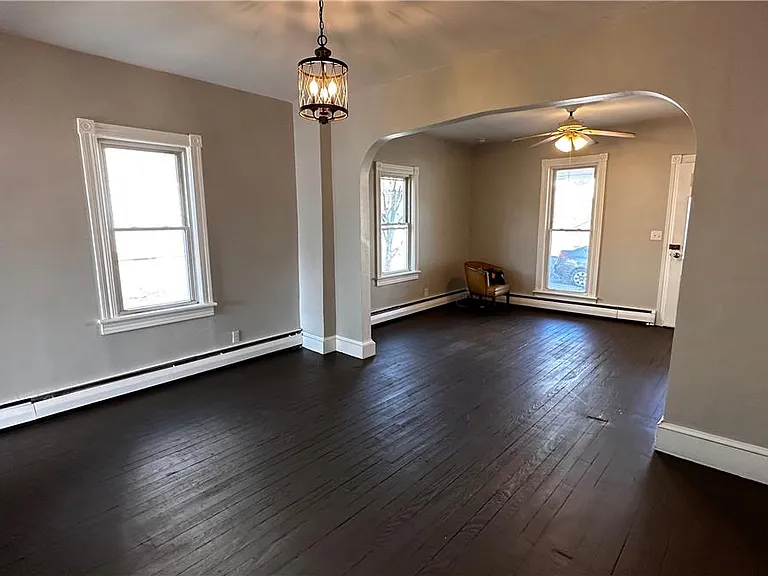 21 Davey Ave — Photo 14