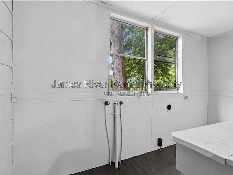 10049 Oakville Rd — Photo 22