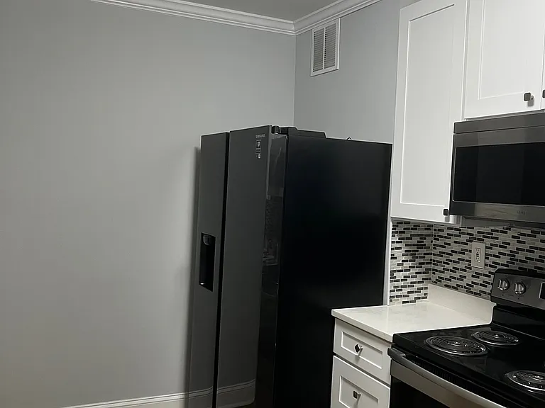 2406 Wilkens Ave — Photo 12