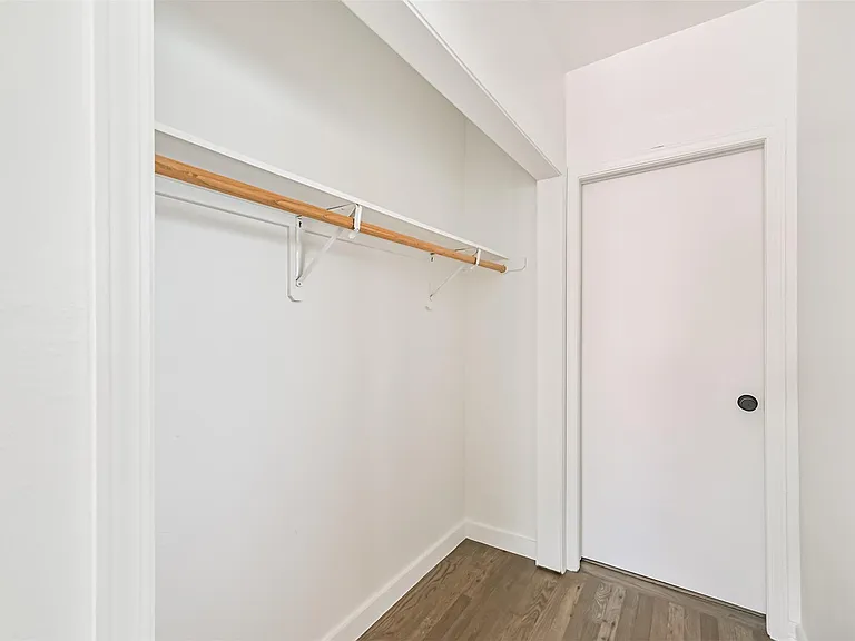 415 Fairview Ave #9 — Photo 10