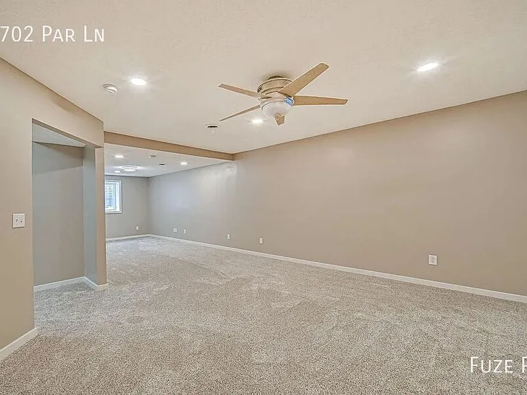 1702 Par Ln — Photo 27