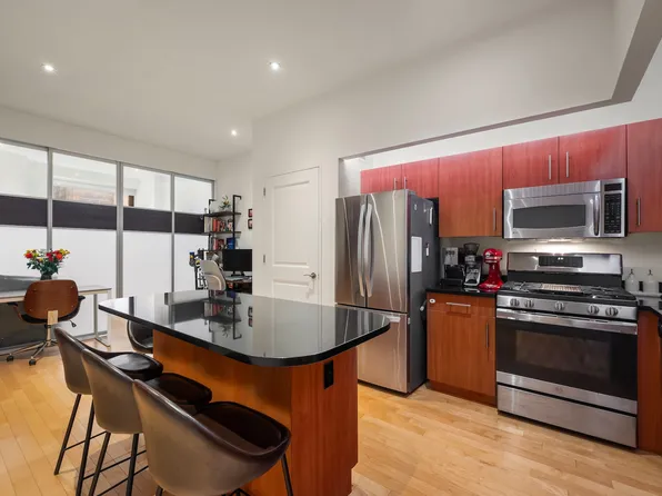20 West Street 15H image 2 of 13