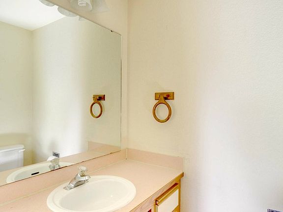 5th image of 210 99th Ave SE #33