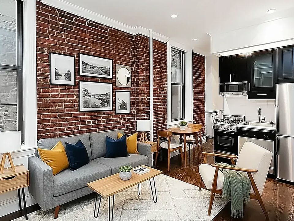 1st image of 128 2nd Ave #8213