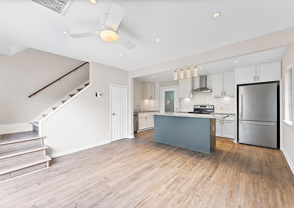 1st image of 1409 Maryland St #D
